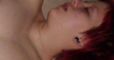 naked girl in bed